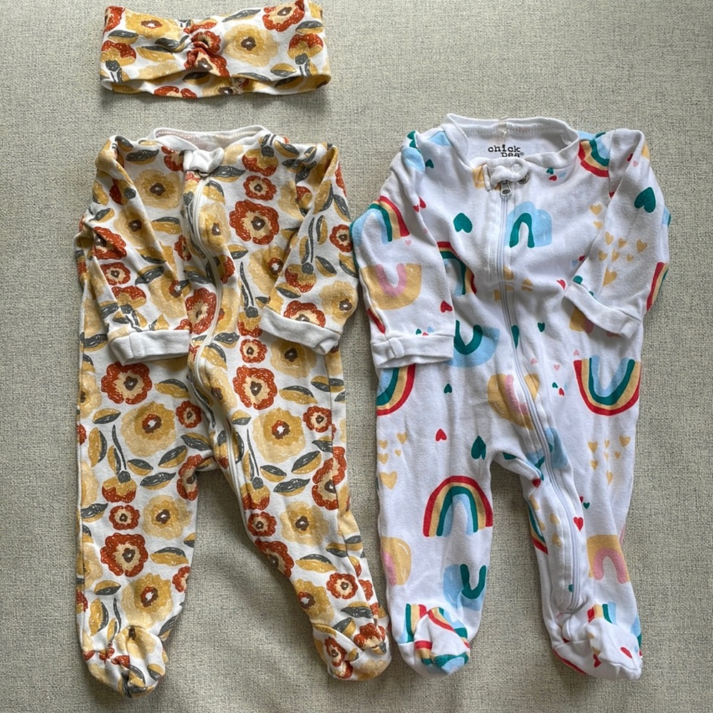 Chick Pea zip up pajamas